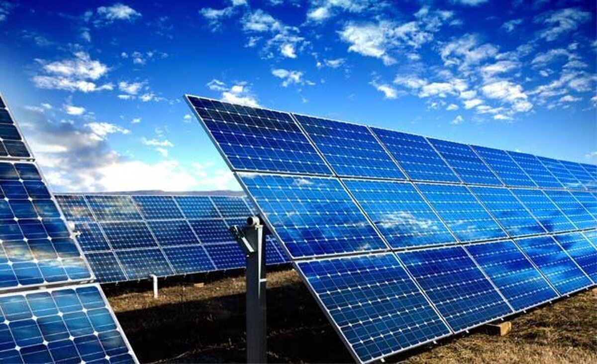 کسب ده‌ها میلیارد تومان درآمد ارزی با نصب پنل‌های خورشیدی در سقف اتوبوس‌ها  امکان استخراج ارز دیجیتال و کاهش استفاده از سوخت‌های فسیلی