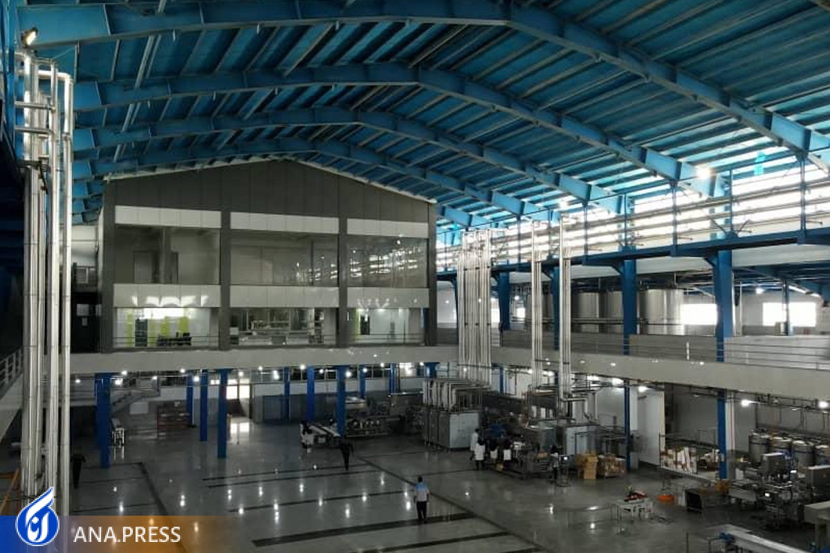 اشتغالزایی برای یک هزار نفر در کارخانه بستنی سازی لنجان اشتغالزایی برای یک هزار نفر در کارخانه بستنی سازی لنجان