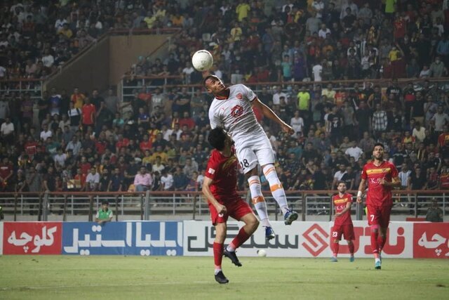 آمارهای هفته پنجم لیگ برتر فوتبال/ پرسپولیس و سعید صادقی بهترین عملکرد+عکس آمارهای هفته پنجم لیگ برتر فوتبال/ پرسپولیس و سعید صادقی بهترین عملکرد+عکس