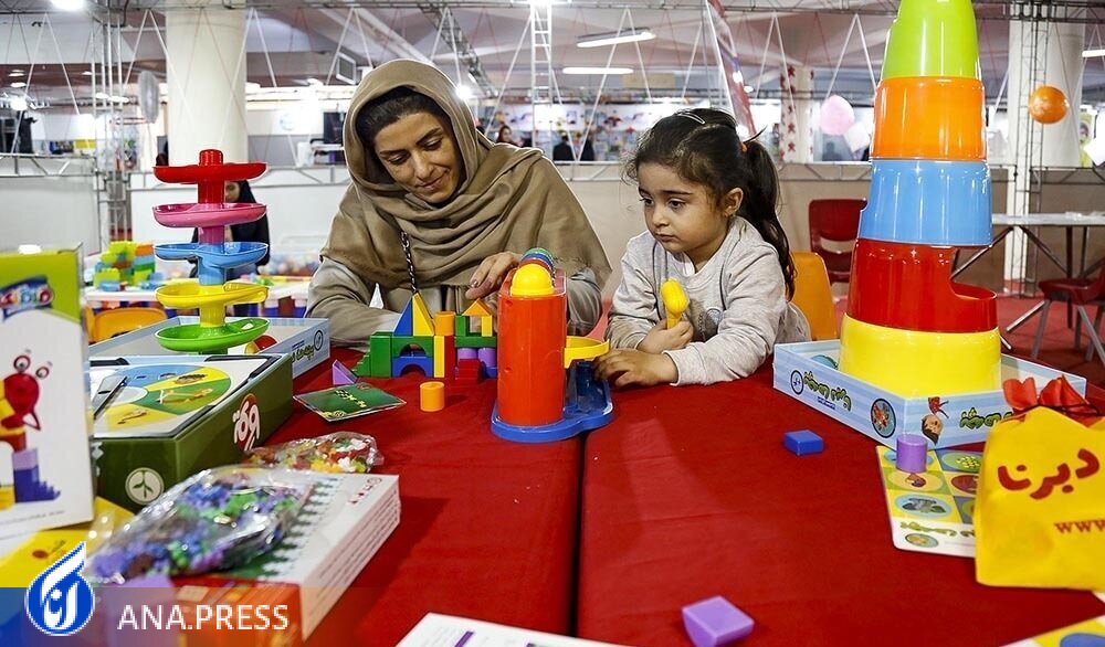 اسباببازی را محصول غیرفرهنگی میدانند/ تاکید مسئولان بر تولید کالای فرهنگی است اما بخش اجرایی جدی نمیگیرد! اسباببازی را محصول غیرفرهنگی میدانند/ تاکید مسئولان بر تولید کالای فرهنگی است اما بخش اجرایی جدی نمیگیرد!