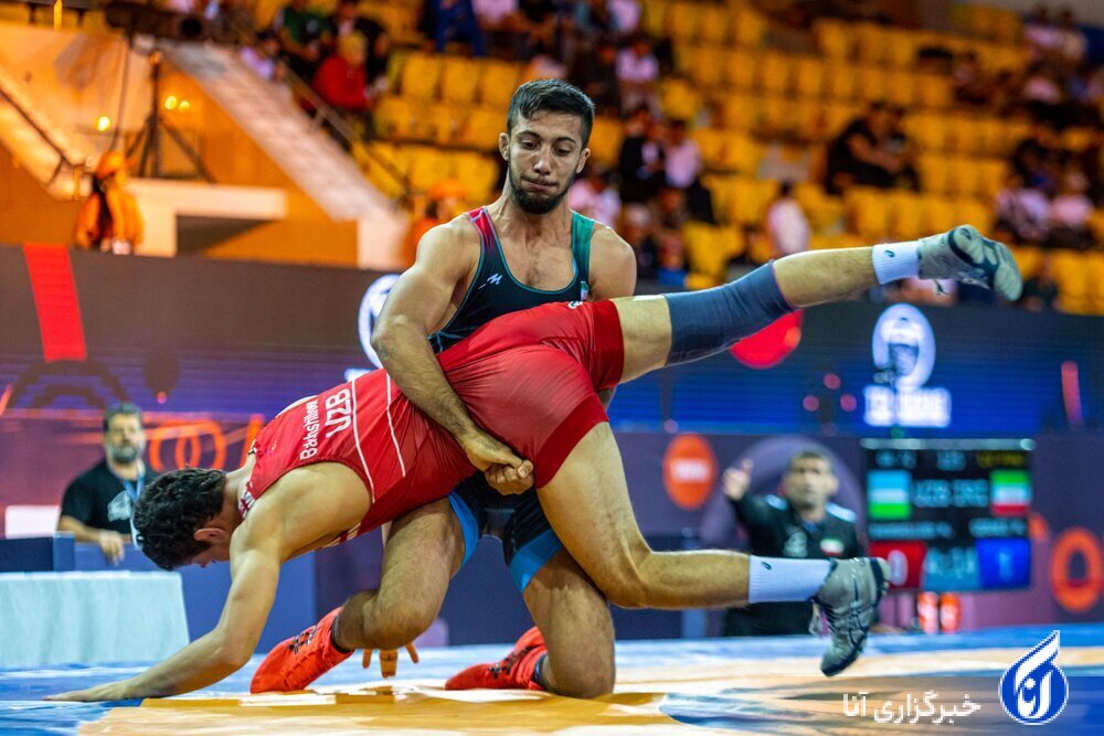 پُشتام به نیمه‌نهایی نرسید/ نگاه‌ها به ساعت برای شروع مرحله نیمه‌نهایی