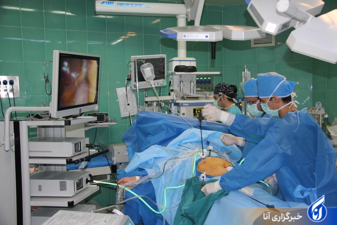 انجام نخستین جراحی ترکیبی اسلیو به روش لاپاراسکوپی در بیمارستان امام سجاد (ع) تبریز انجام نخستین جراحی ترکیبی اسلیو به روش لاپاراسکوپی در بیمارستان امام سجاد (ع) تبریز