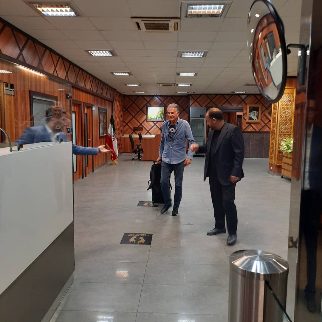 ورود سرمربی پرتغالی تیم ملی به تهران/ کی‌روش: احساس می‌کنم به خانه‌ام برگشتم