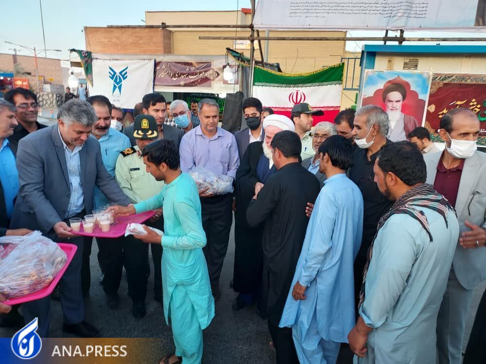 حضور آیت‌الله سلیمانی در موکب شهدای دانشگاه آزاد اسلامی واحد زاهدان چگونه گذشت؟