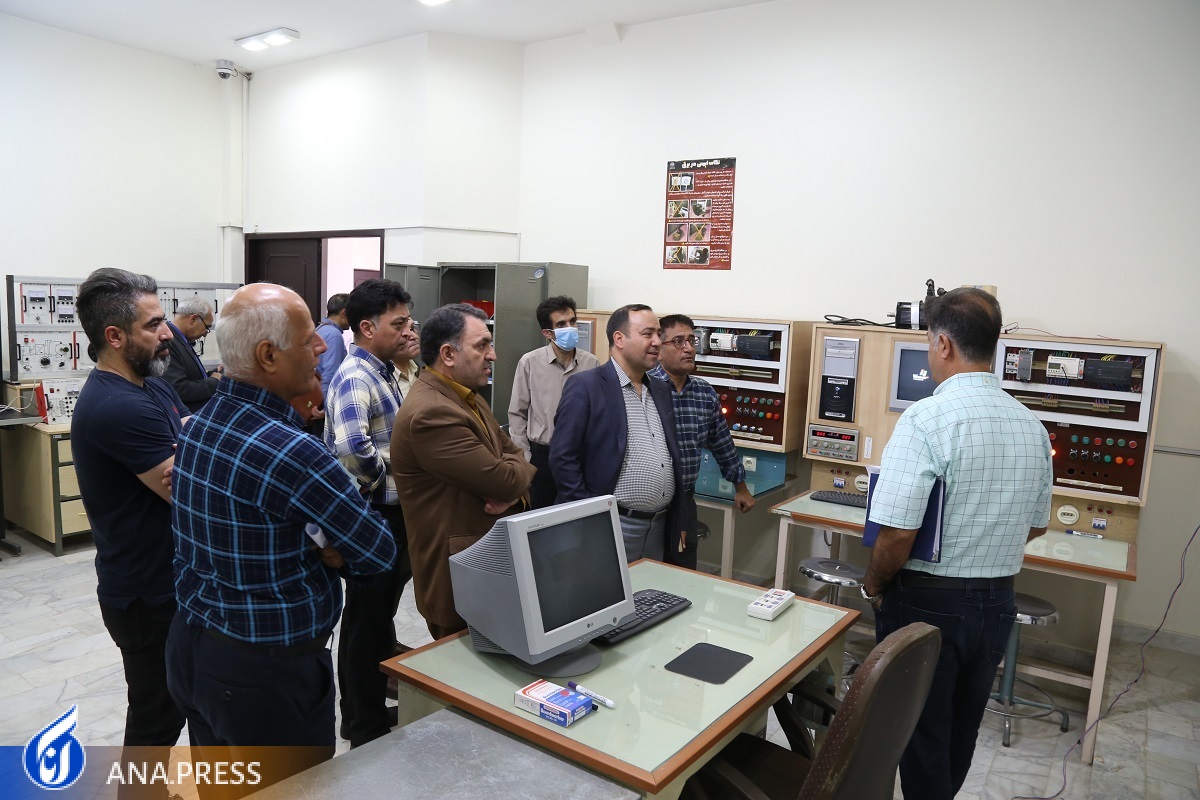 تفاهمنامه علمی دانشگاه آزاد اسلامی تربتحیدریه و صنایع کاشی زرین خراسانرضوی شد + جزئیات تفاهمنامه علمی دانشگاه آزاد اسلامی تربتحیدریه و صنایع کاشی زرین خراسانرضوی شد + جزئیات