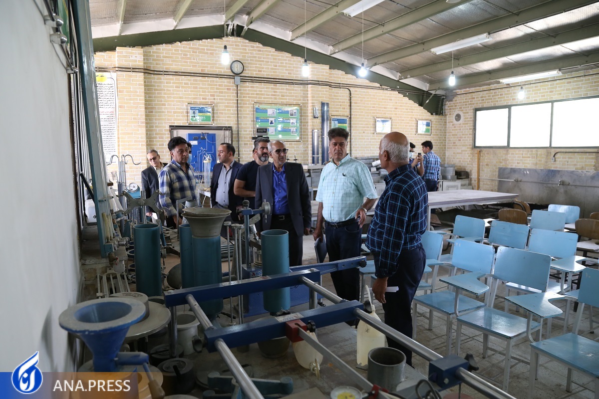 تفاهم‌نامه علمی دانشگاه آزاد اسلامی تربت‌حیدریه و صنایع کاشی زرین خراسان‌رضوی شد + جزئیات