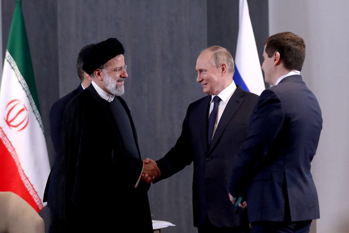پوتین: قرارداد بزرگ بین ایران و روسیه در مراحل پایانی است  هیئت تجاری شامل ۸۰ شرکت بزرگ هفته آینده به ایران می‌آیند+فیلم