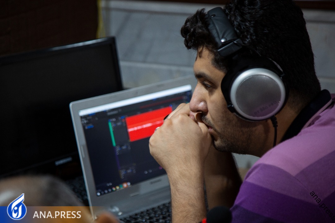 کتاب صوتی همسایه دیوار به دیوار کتاب فیزیکی است/ مخاطبان سرگردان و دست کوتاه محتوای شنیداری