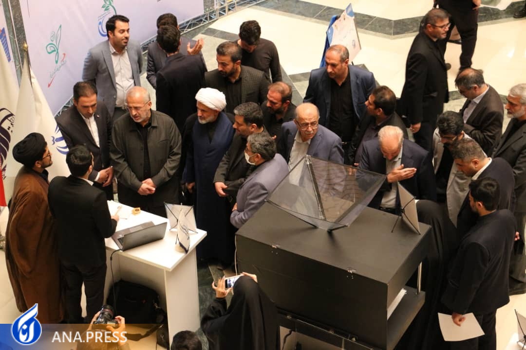 رونمایی محصولات فناورانه و دانشبنیان در هفته دولت رونمایی محصولات فناورانه و دانشبنیان در هفته دولت