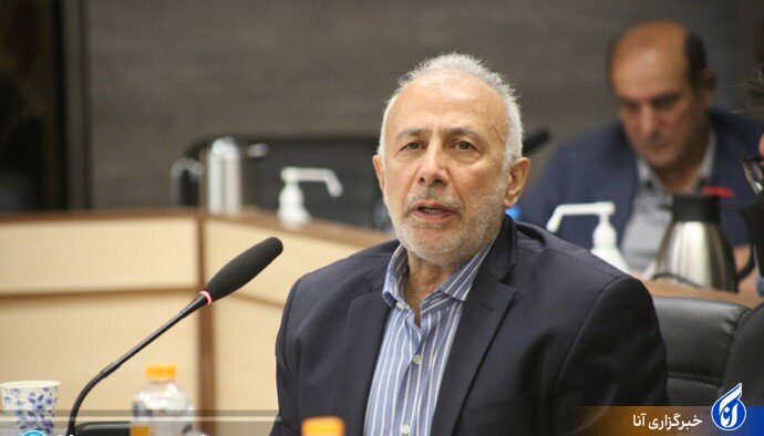 ظریف: گفتمان عزت مقام معظم رهبری در کنار حضور مردم بزرگترین عامل بازدارنده برای جمهوری اسلامی بوده است