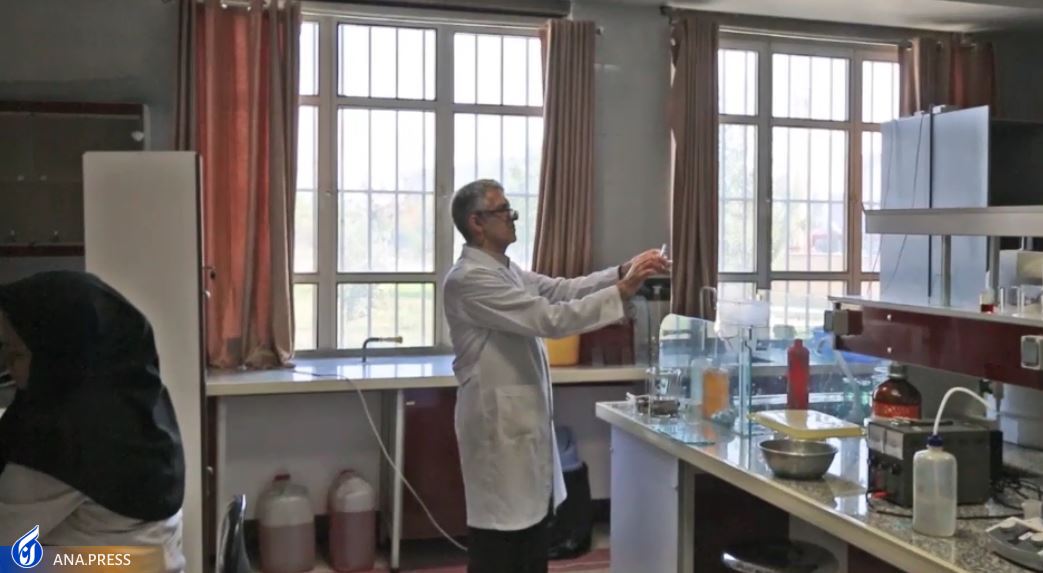 محصولاتی که بدون آب و شوینده سطوح را پاکیزه می‌کنند