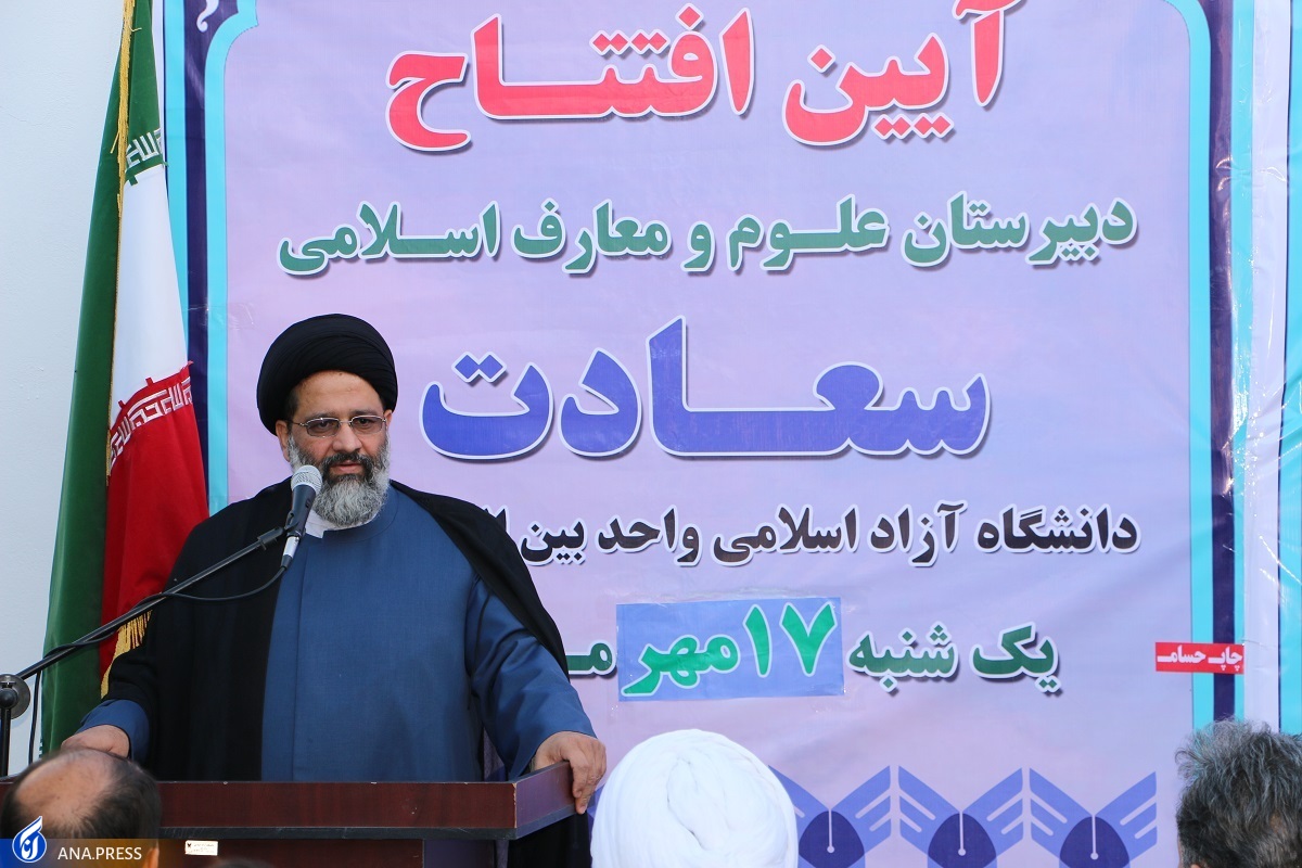 بیش از ۱۰۰ ساعت جلسه فکری برای رسیدن به الگوی دبیرستان علوم و معارف اسلامی بیش از ۱۰۰ ساعت جلسه فکری برای رسیدن به الگوی دبیرستان علوم و معارف اسلامی