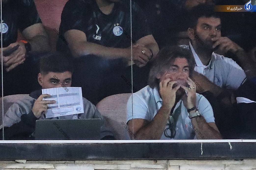 ساپینتو با سیستم الکترونیکی استقلال را هدایت کرد+تصاویر ساپینتو با سیستم الکترونیکی استقلال را هدایت کرد+تصاویر