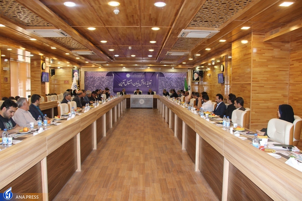 اشتغال همزمان با تحصیل دانشجویان دانشگاه آزاد اسلامی استان لرستان در قالب طرح پویش اجرایی میشود اشتغال همزمان با تحصیل دانشجویان دانشگاه آزاد اسلامی استان لرستان در قالب طرح پویش اجرایی میشود