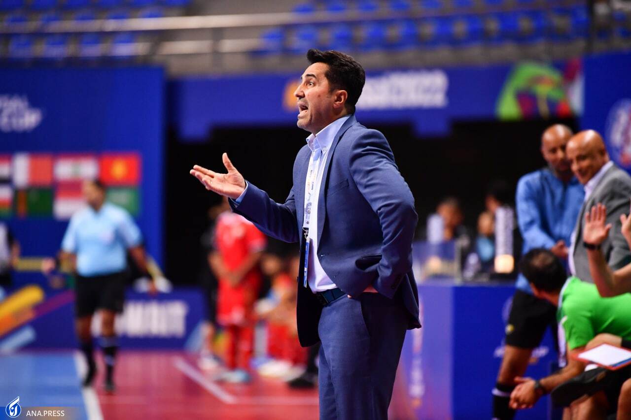 واکنش های جالب سرمربی ایرانی عراق در جام ملت های فوتسال آسیا