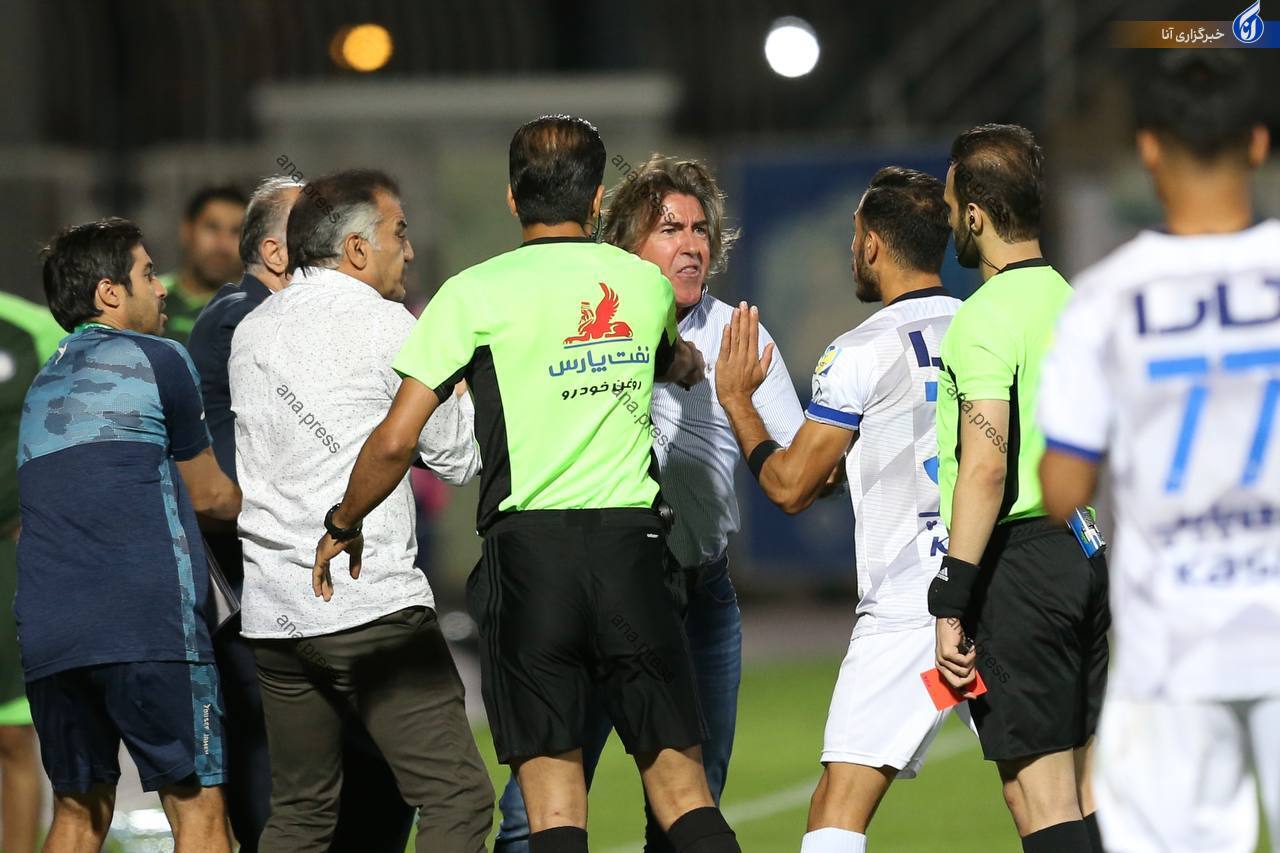 تلاش های دسته جمعی برای مهار خشم ساپینتو+ تصاویر تلاش های دسته جمعی برای مهار خشم ساپینتو+ تصاویر