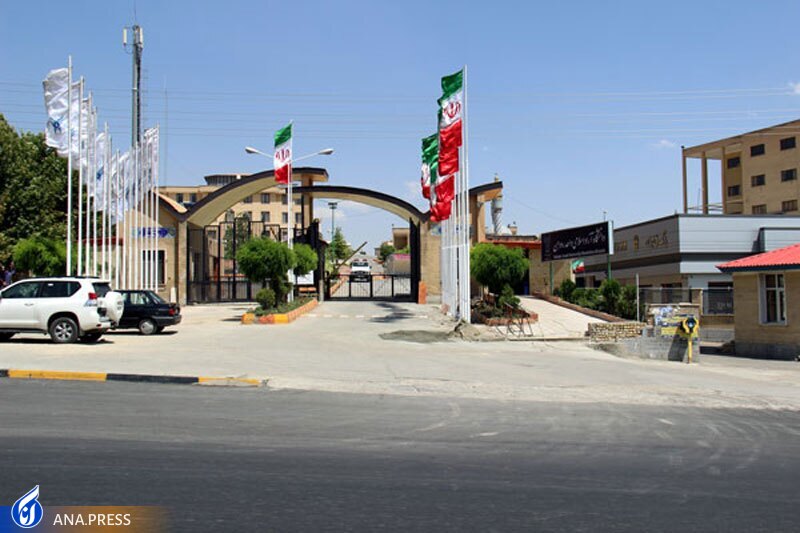 مروری بر ۳۹ سال تلاش علمی در بزرگترین دانشگاه شرق استان تهران مروری بر ۳۹ سال تلاش علمی در بزرگترین دانشگاه شرق استان تهران