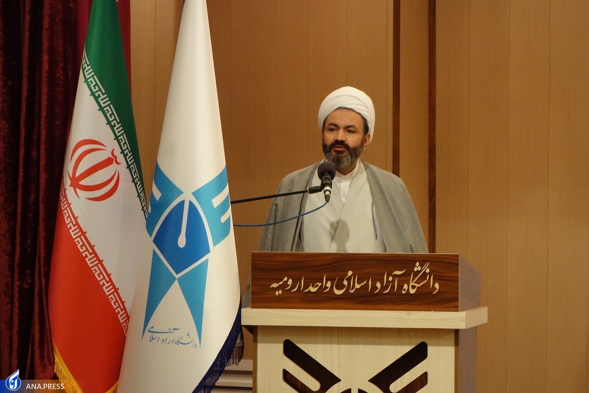 لزوم حفظ هوشیاری جامعه دانشگاهی در برابر سوءاستفاده دشمن از مسائل داخلی لزوم حفظ هوشیاری جامعه دانشگاهی در برابر سوءاستفاده دشمن از مسائل داخلی