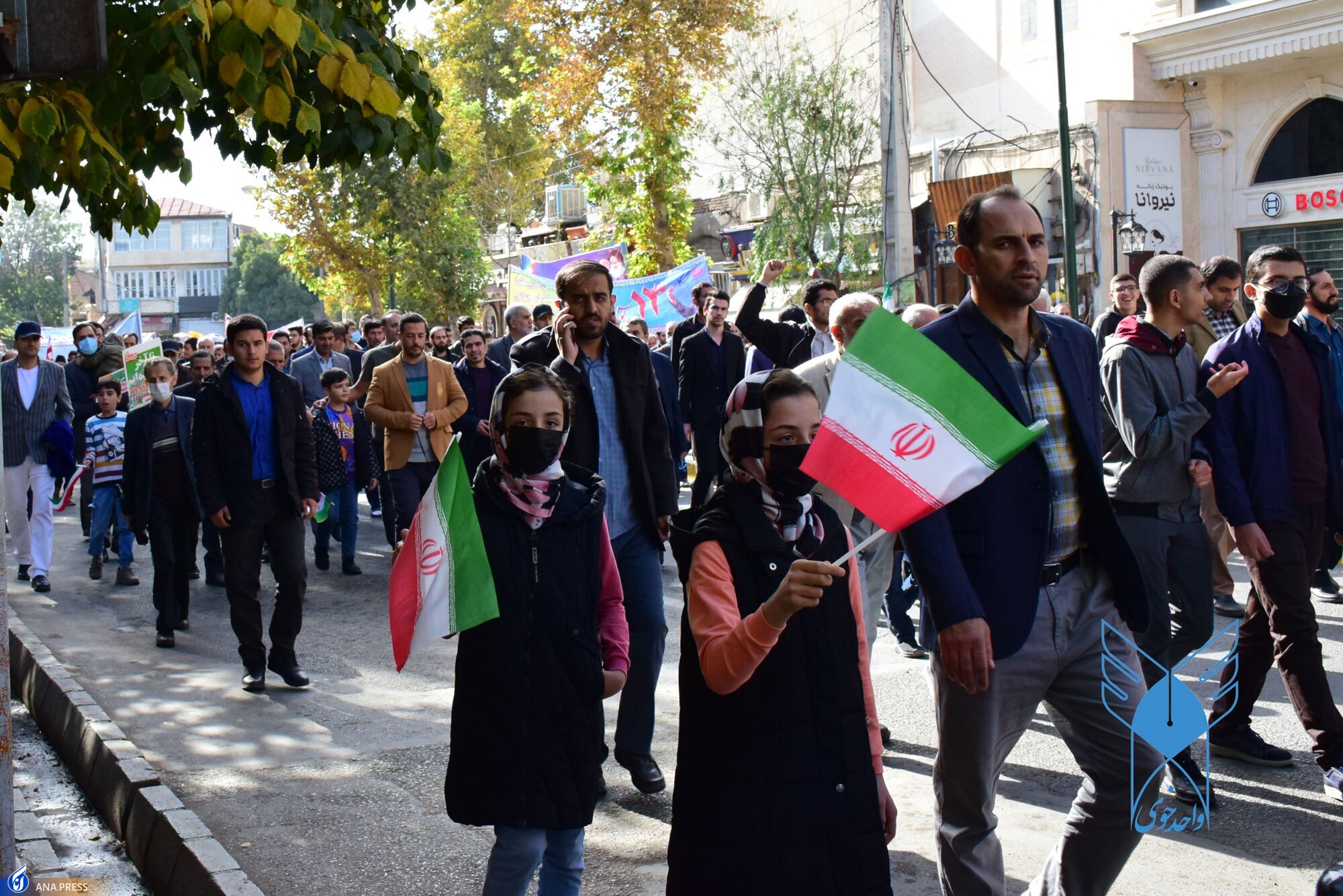 فریاد دانشگاهیان بر سر استکبار جهانی/ با عاملان ناامنی قاطعانه برخورد شود فریاد دانشگاهیان بر سر استکبار جهانی/ با عاملان ناامنی قاطعانه برخورد شود