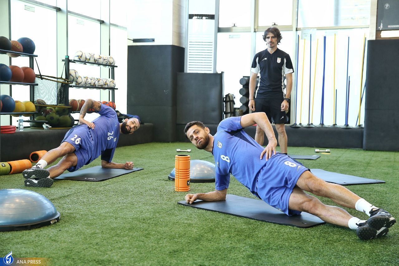 13 بازیکن داخلی مدنظر کیروش مشخص شدند/ خبری از استقلالیهای خط خورده نیست 13 بازیکن داخلی مدنظر کیروش مشخص شدند/ خبری از استقلالیهای خط خورده نیست