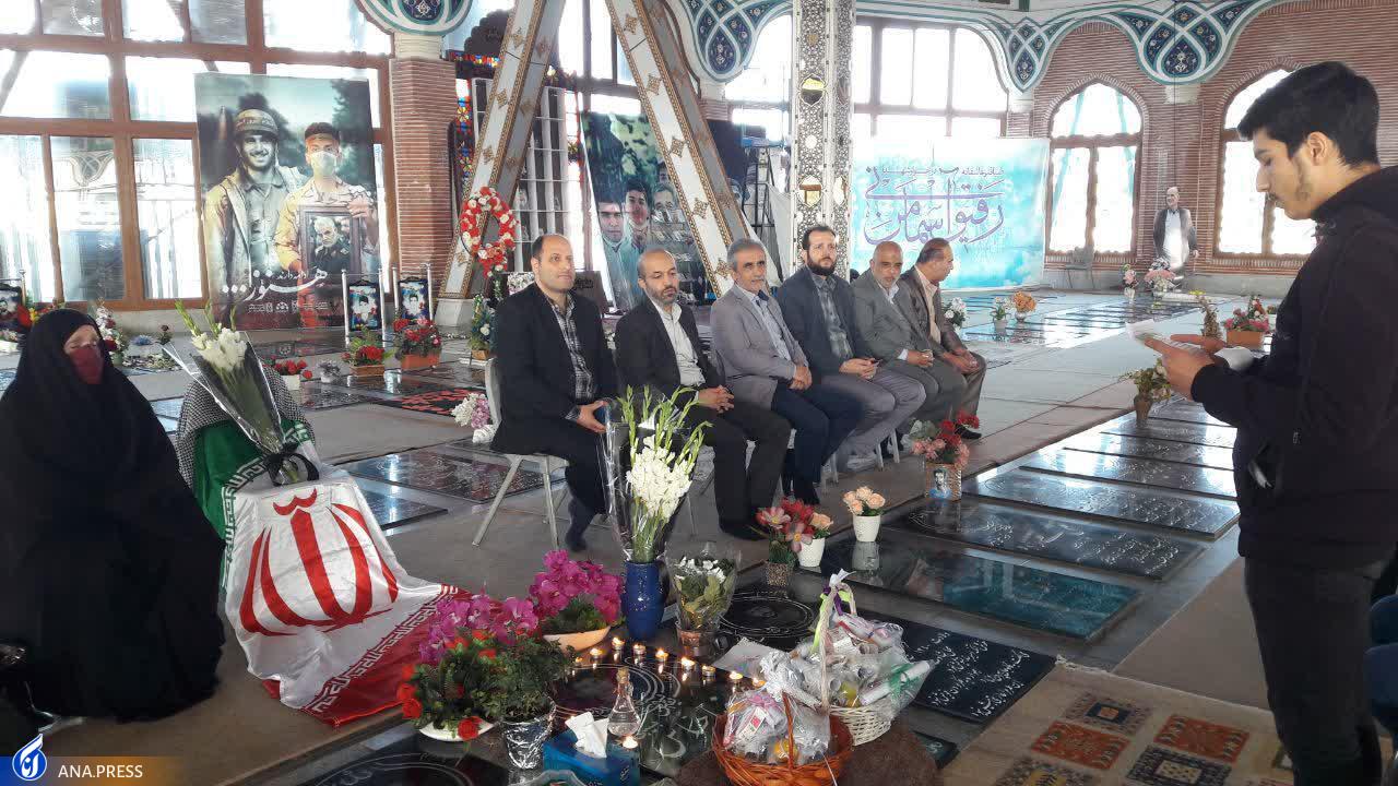 دیدار مسئولان سمای استان گیلان با خانواده شهید دانشآموز چگونه گذشت؟ دیدار مسئولان سمای استان گیلان با خانواده شهید دانشآموز چگونه گذشت؟