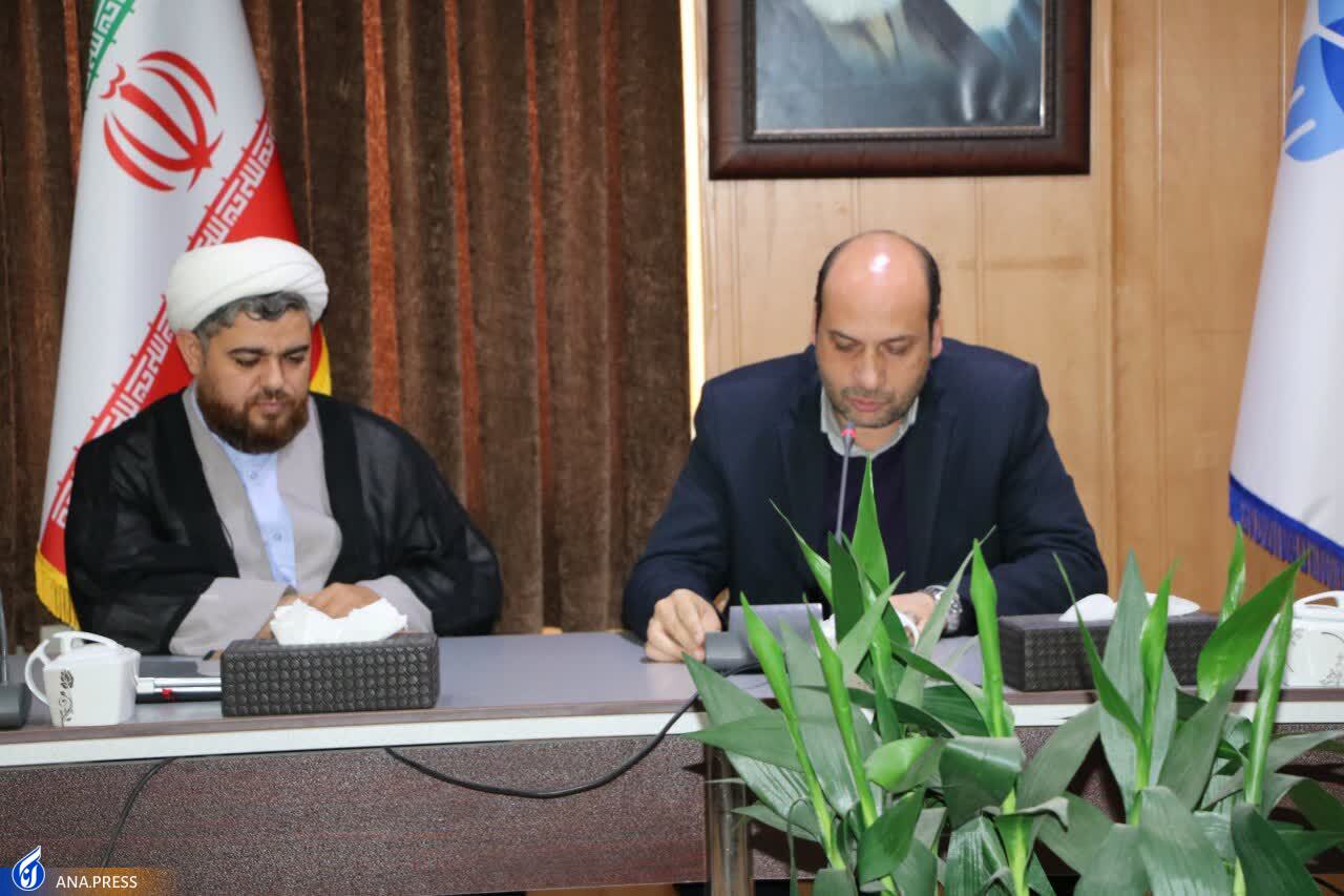 غفلت از تربیت مشکلات بزرگی را در کشور به بار میآورد غفلت از تربیت مشکلات بزرگی را در کشور به بار میآورد