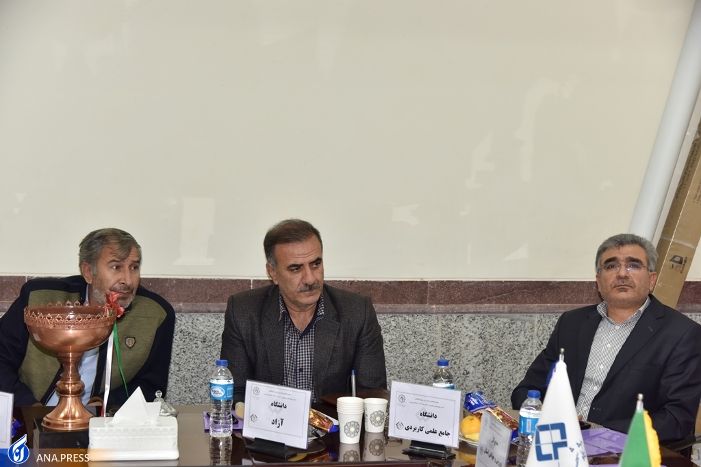 رئیس هیئت ورزشهای دانشگاهی استان چهارمحال و بختیاری دانشگاه آزادی شد رئیس هیئت ورزشهای دانشگاهی استان چهارمحال و بختیاری دانشگاه آزادی شد