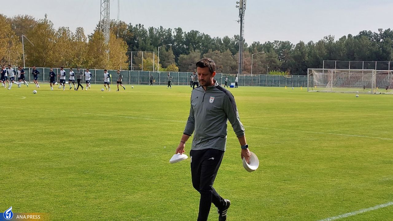 رونمایی از دستیار جدید کیروش و حضور عضو سابق هیات رئیسه فدراسیون+عکس رونمایی از دستیار جدید کیروش و حضور عضو سابق هیات رئیسه فدراسیون+عکس