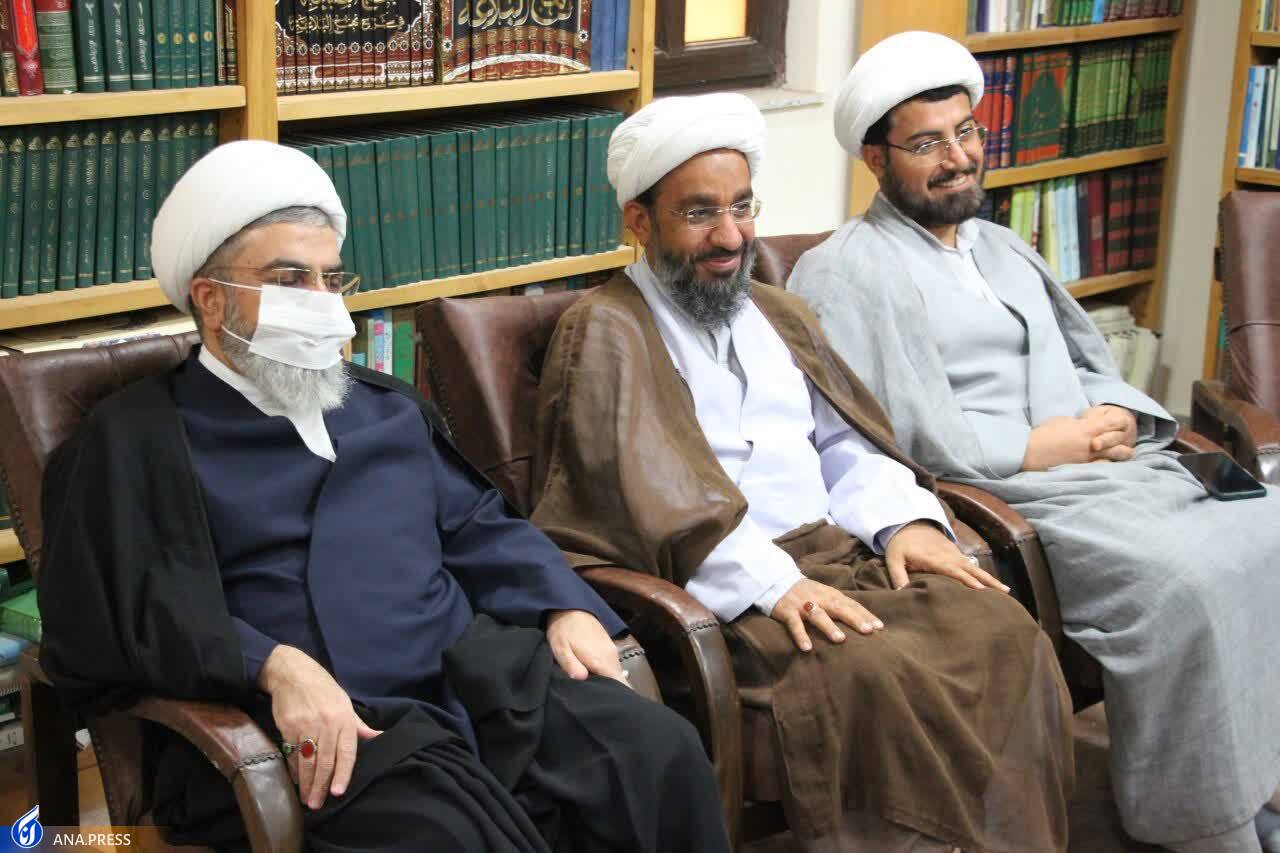 پاسخگویی دانشجویان به چالشها و شبهات در بستر دانشگاه پاسخگویی دانشجویان به چالشها و شبهات در بستر دانشگاه