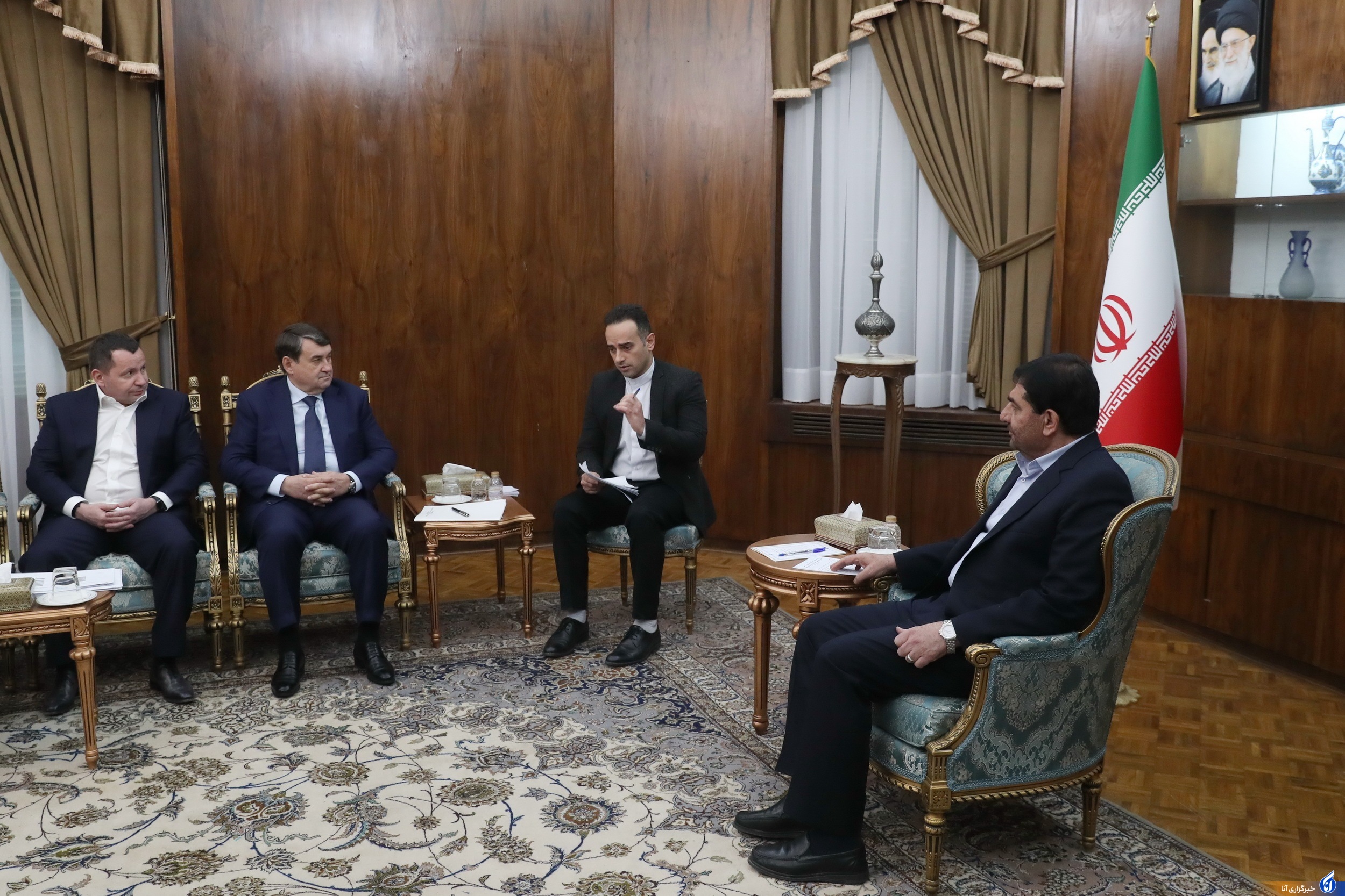 مخبر: استفاده از ارز ملی دو کشور در مبادلات تجاری گسترش یابد/ لویتین: مسکو آماده گسترش همکاری با تهران است مخبر: استفاده از ارز ملی دو کشور در مبادلات تجاری گسترش یابد/ لویتین: مسکو آماده گسترش همکاری با تهران است