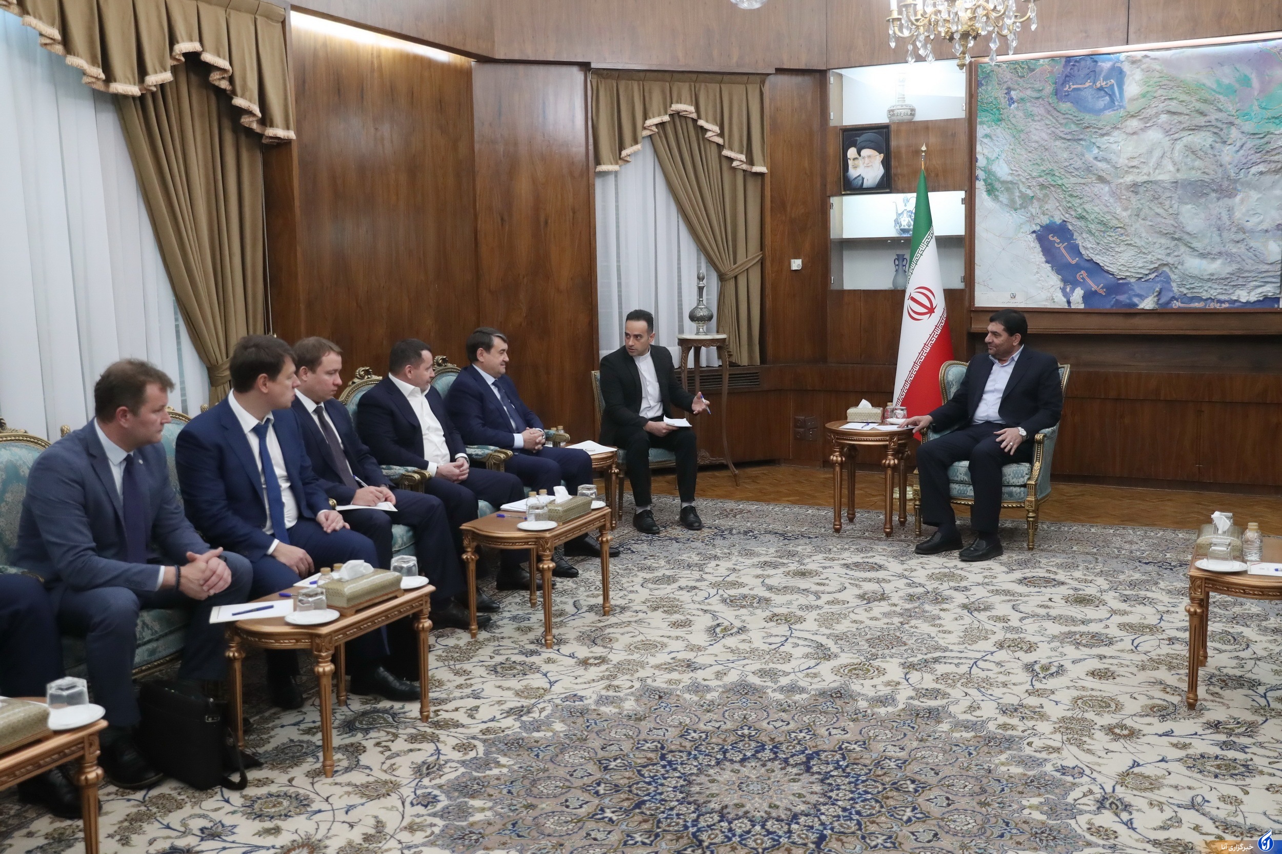 مخبر: استفاده از ارز ملی دو کشور در مبادلات تجاری گسترش یابد/ لویتین: مسکو آماده گسترش همکاری با تهران است