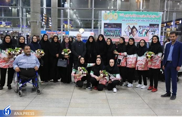 بازگشت غریبانه قهرمان والیبال نشسته جهان به ایران+عکس بازگشت غریبانه قهرمان والیبال نشسته جهان به ایران+عکس