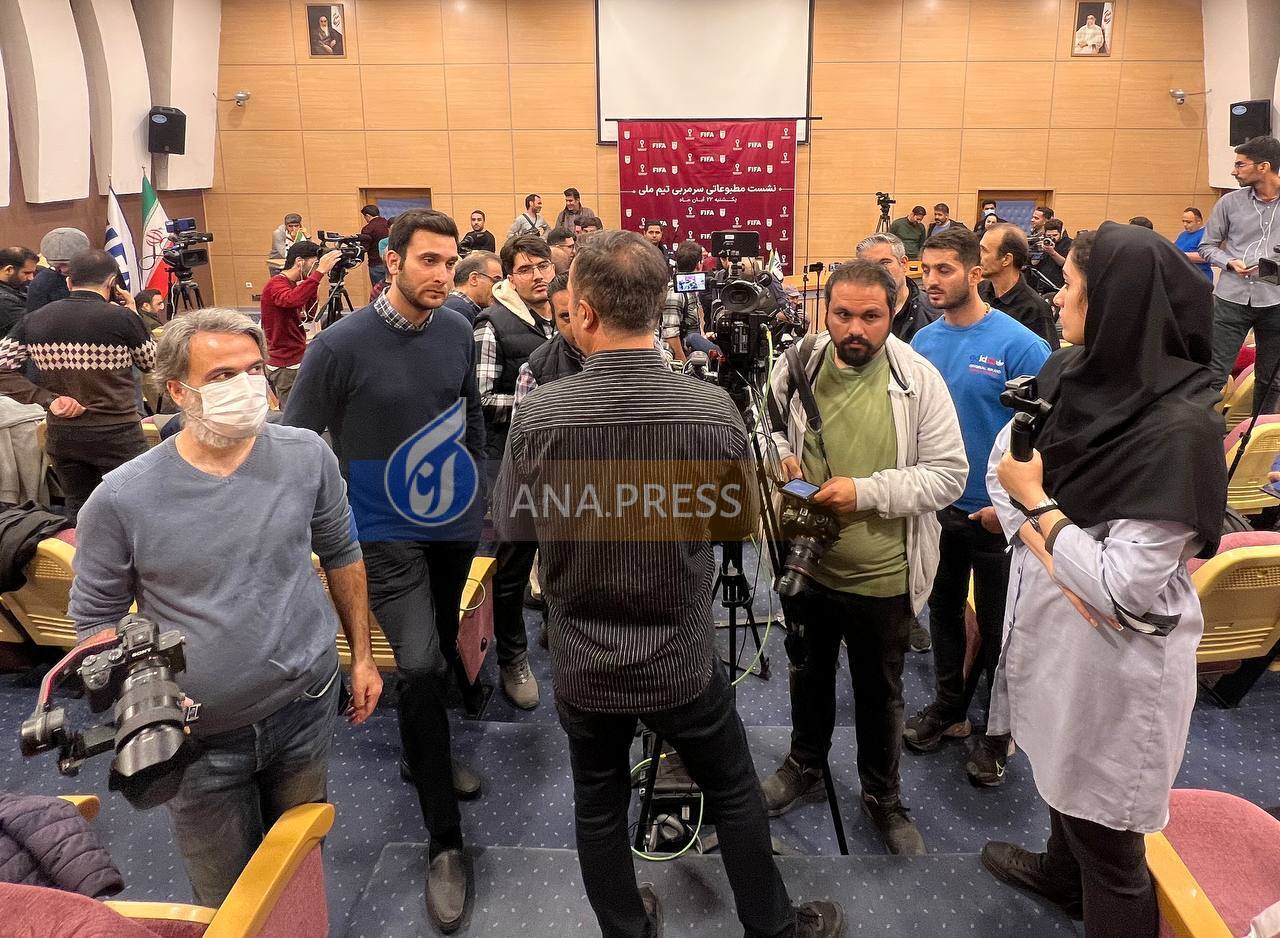 وقتی ۱۰۰ خبرنگار دست خالی کمپ تیمهای ملی را ترک کردند وقتی ۱۰۰ خبرنگار دست خالی کمپ تیمهای ملی را ترک کردند