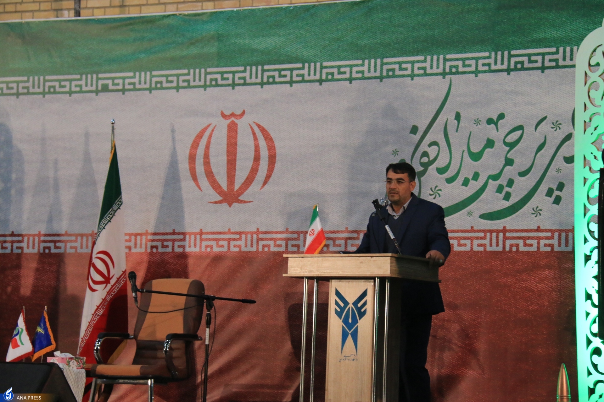 38 هزار دروغ شبکه‌های ماهواره‌ای علیه جمهوری اسلامی در 45 روز/ تیر دشمن با هوشیاری دانشجویان به سنگ خورد