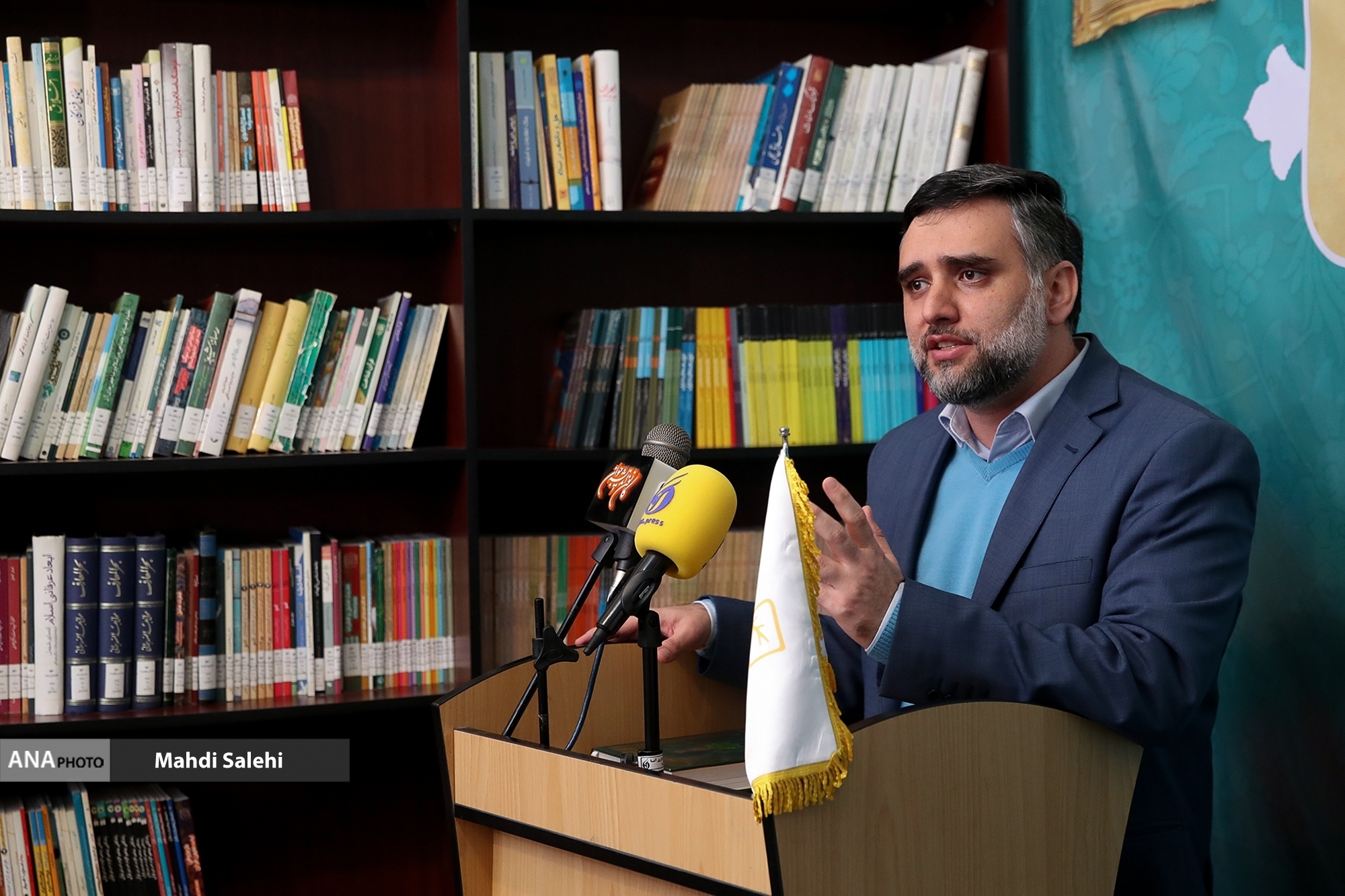 جهاد تبیین امتداد و نسخه مترقی کرسی آزاداندیشی است جهاد تبیین امتداد و نسخه مترقی کرسی آزاداندیشی است