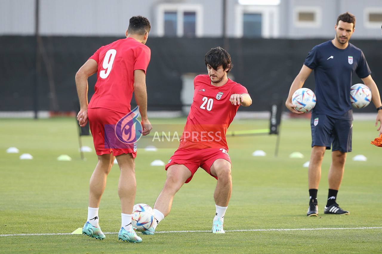 ستاره تیم ملی ایران آماده سازب با انگلیس شد+ عکس ستاره تیم ملی ایران آماده سازب با انگلیس شد+ عکس