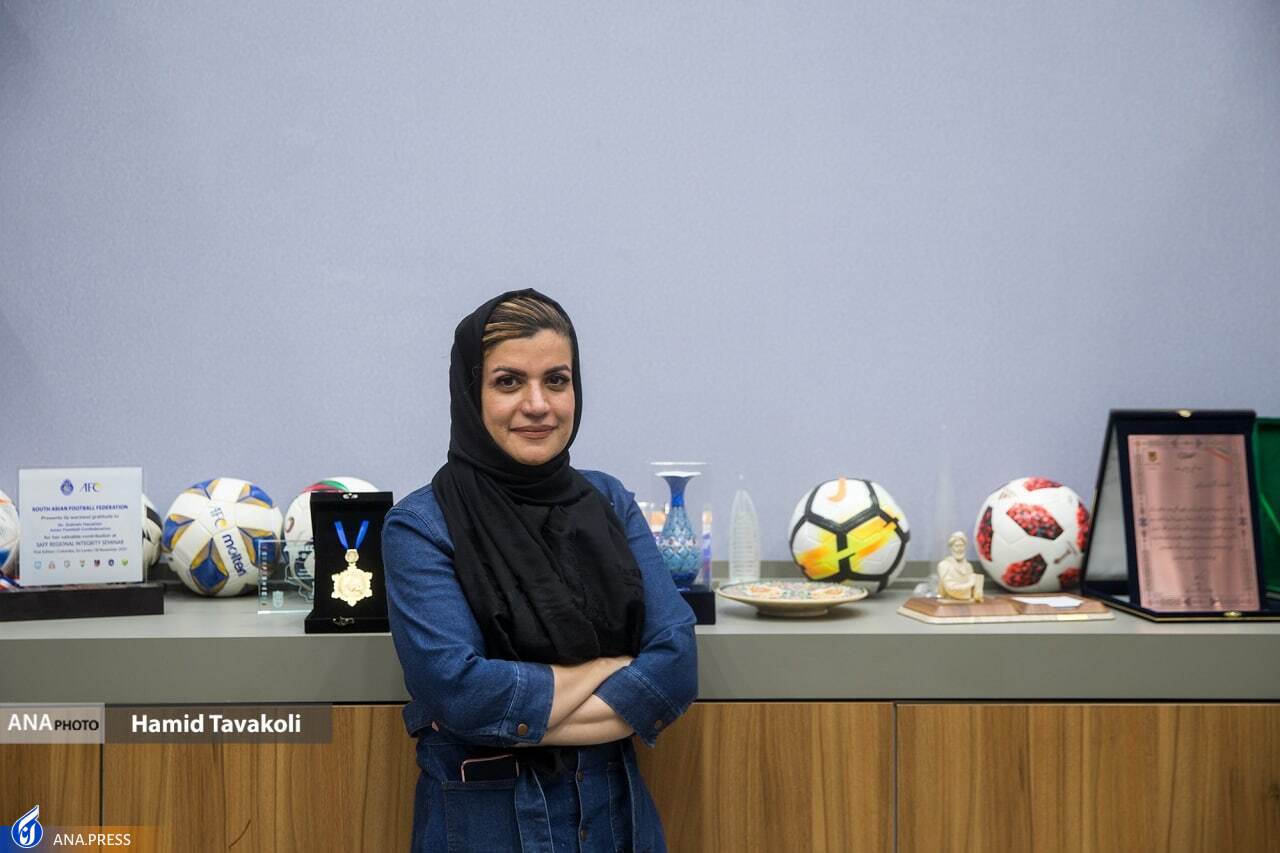 کسی نمی تواند من را از وطنم زده کند/ اتفاقاتم با کی روش را فراموش کردم/ شاید بعد از جام جهانی از ایران بروم/ در جام جهانی همه احساس و قلب و وجودم پر از زنان ایرانی است کسی نمی تواند من را از وطنم زده کند/ اتفاقاتم با کی روش را فراموش کردم/ شاید بعد از جام جهانی از ایران بروم/ در جام جهانی همه احساس و قلب و وجودم پر از زنان ایرانی است