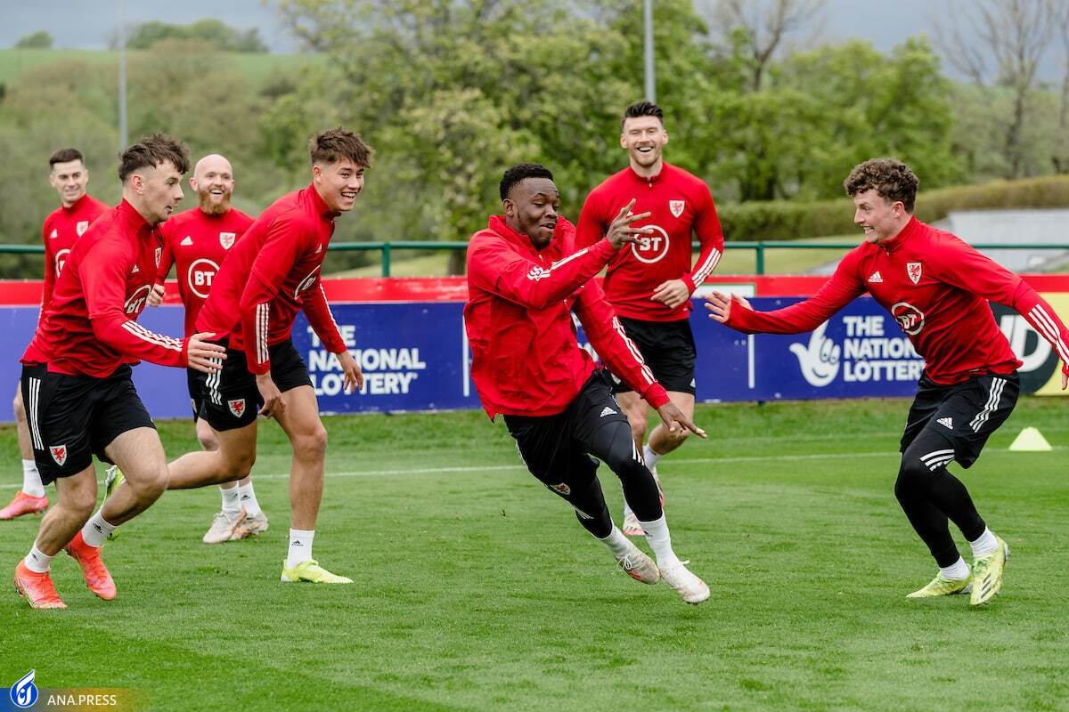 ولز فقط گرت بیل نیست/ اژدهایان ترکبی از جوانها و با تجربهها با تنوع تاکتیکی ولز فقط گرت بیل نیست/ اژدهایان ترکبی از جوانها و با تجربهها با تنوع تاکتیکی