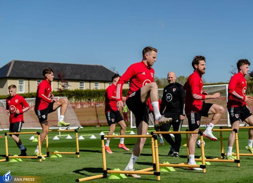 ولز فقط گرت بیل نیست/ اژدهایان ترکبی از جوانها و با تجربهها با تنوع تاکتیکی ولز فقط گرت بیل نیست/ اژدهایان ترکبی از جوانها و با تجربهها با تنوع تاکتیکی