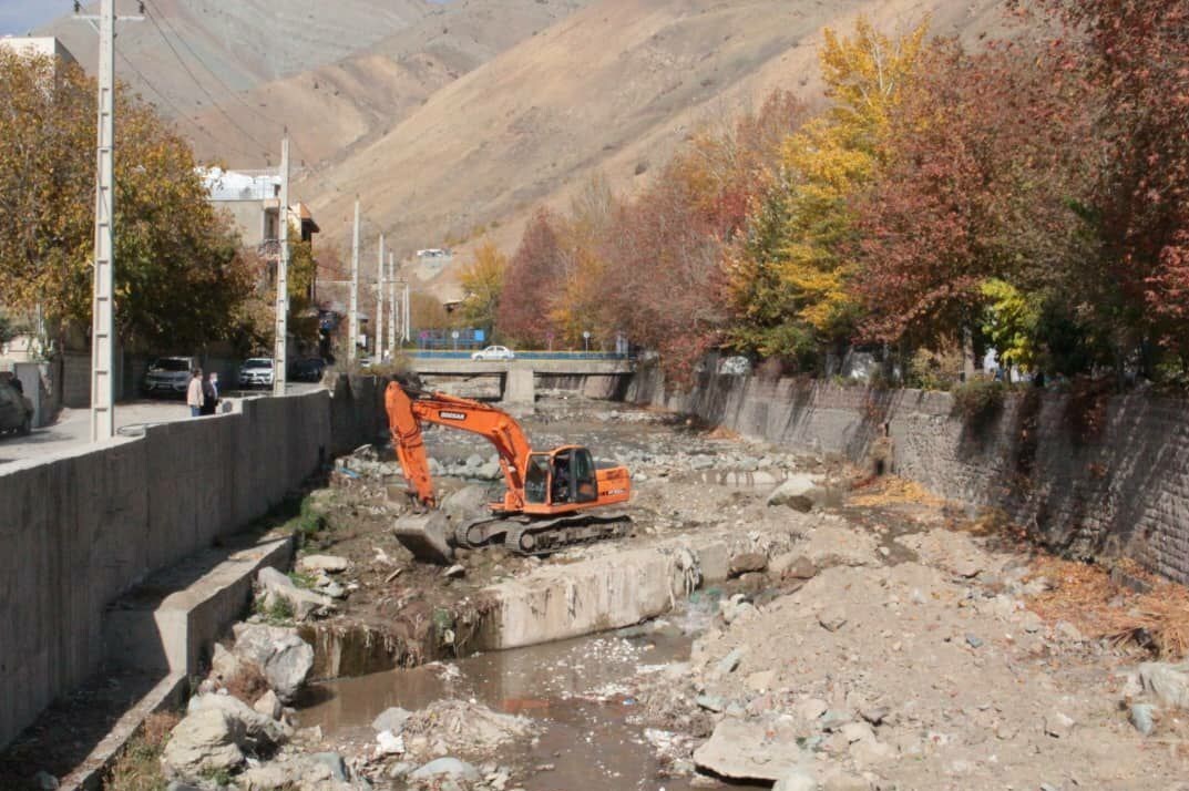 شهری با ۱۳۰ میلیارد بدهی و قوانین دست و پاگیر/ از ساخت قویترین ایستگاه هواشناسی بعد از ۶۷ سال تا پرداخت معوقههای برجای مانده شهری با ۱۳۰ میلیارد بدهی و قوانین دست و پاگیر/ از ساخت قویترین ایستگاه هواشناسی بعد از ۶۷ سال تا پرداخت معوقههای برجای مانده