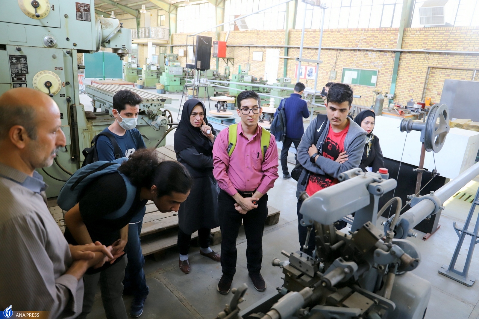 جشن نودانشجویان سمنانی با برگزاری مراسم قرار عاشقی