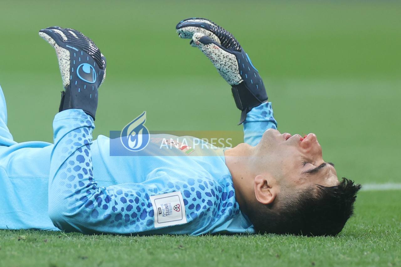 لحظه ای که آرزوهای ایران را برد باد داد+تصاویر لحظه ای که آرزوهای ایران را برد باد داد+تصاویر