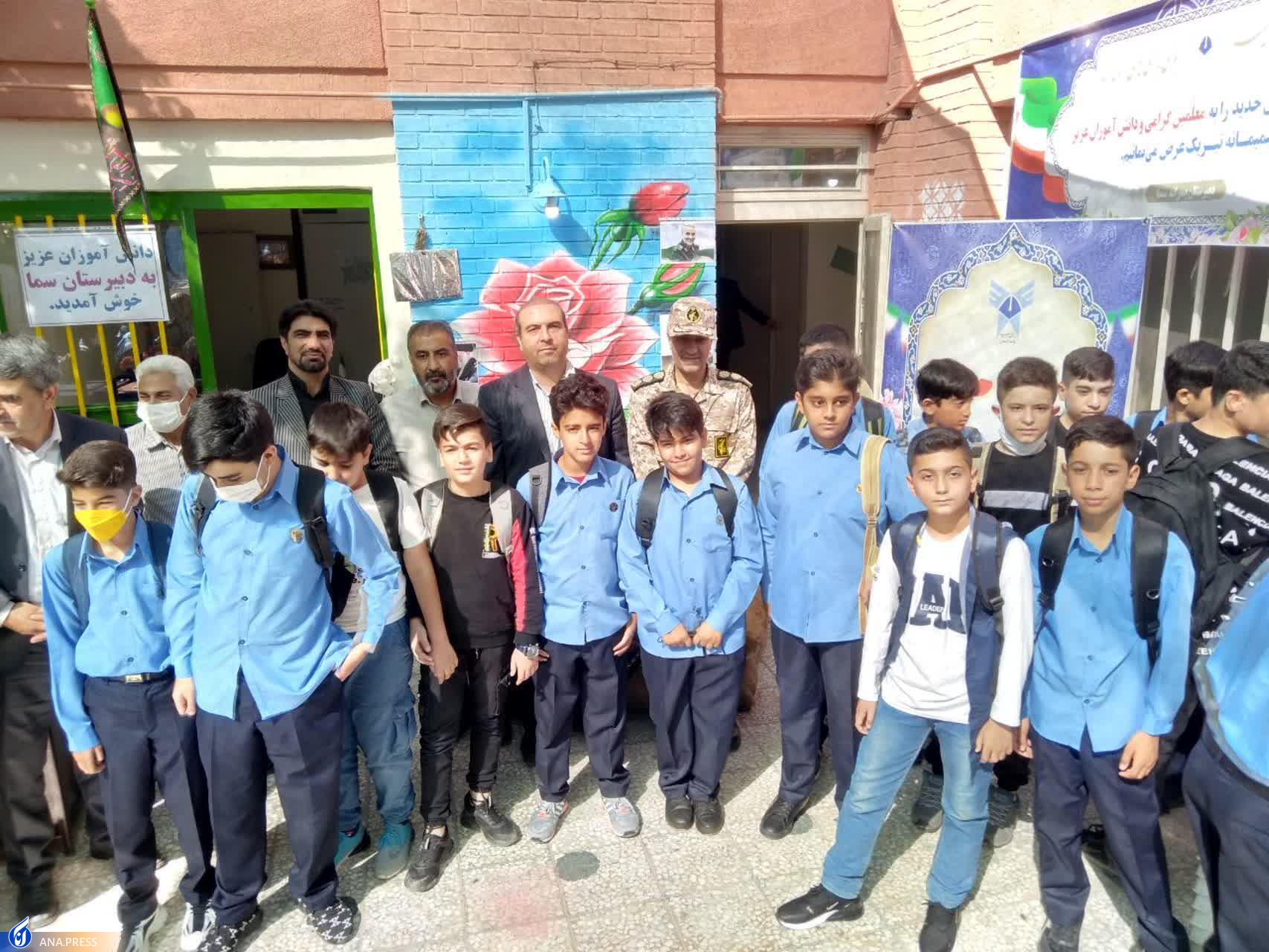 وقتی دانشگاه برای کارآفرینی و اشتغال دانشآموزان هم برنامه دارد/ از تقویت مهارتهای پایه تا راهاندازی مدارس عالی مهارت وقتی دانشگاه برای کارآفرینی و اشتغال دانشآموزان هم برنامه دارد/ از تقویت مهارتهای پایه تا راهاندازی مدارس عالی مهارت