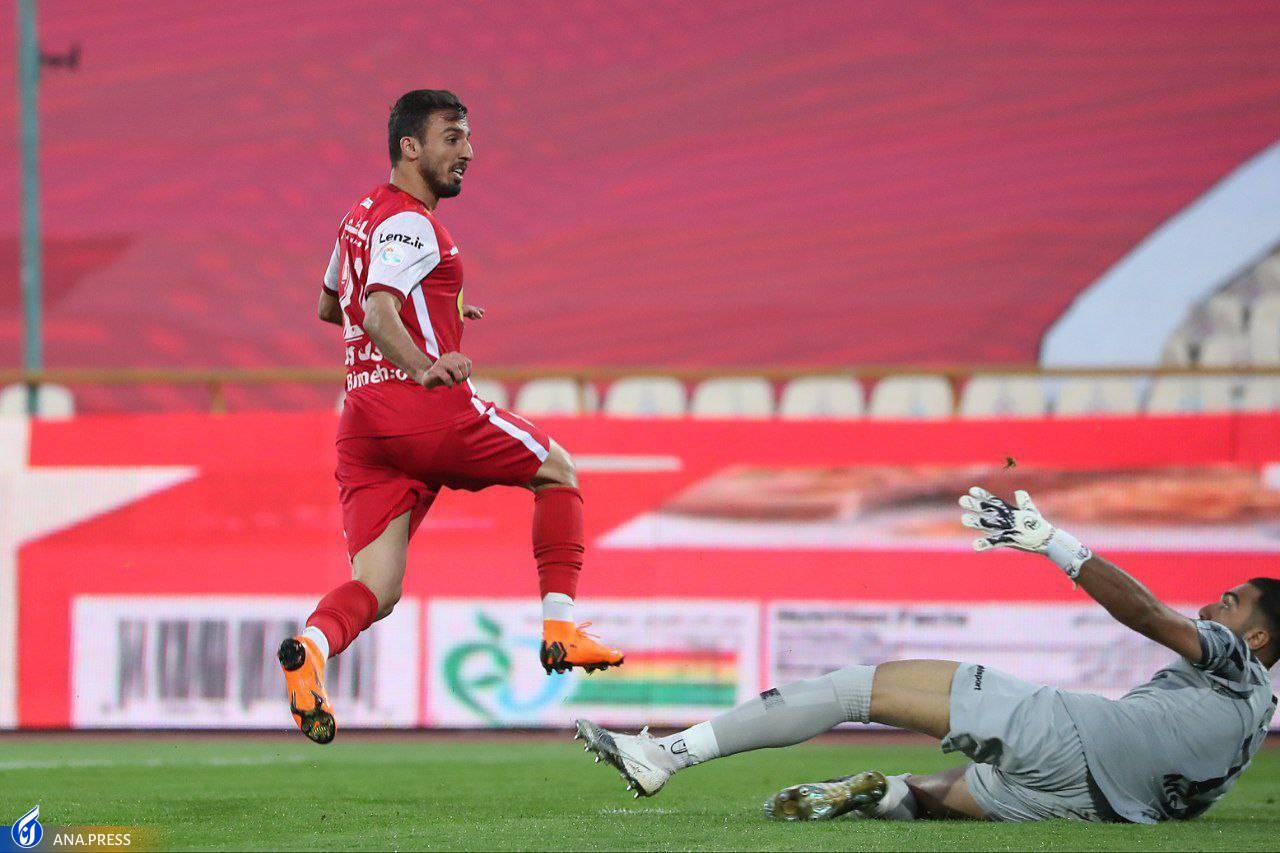 مهاجم پرسپولیس لحظه به لحظه از ناکامی مهاجم پرسپولیس برای گلزنی مهاجم پرسپولیس لحظه به لحظه از ناکامی مهاجم پرسپولیس برای گلزنی