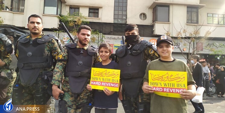 برگزاری راهپیمایی مردم ایران در محکومیت حوادث اخیر و شهادت ۱۵ هموطن در شاهچراغ برگزاری راهپیمایی مردم ایران در محکومیت حوادث اخیر و شهادت ۱۵ هموطن در شاهچراغ