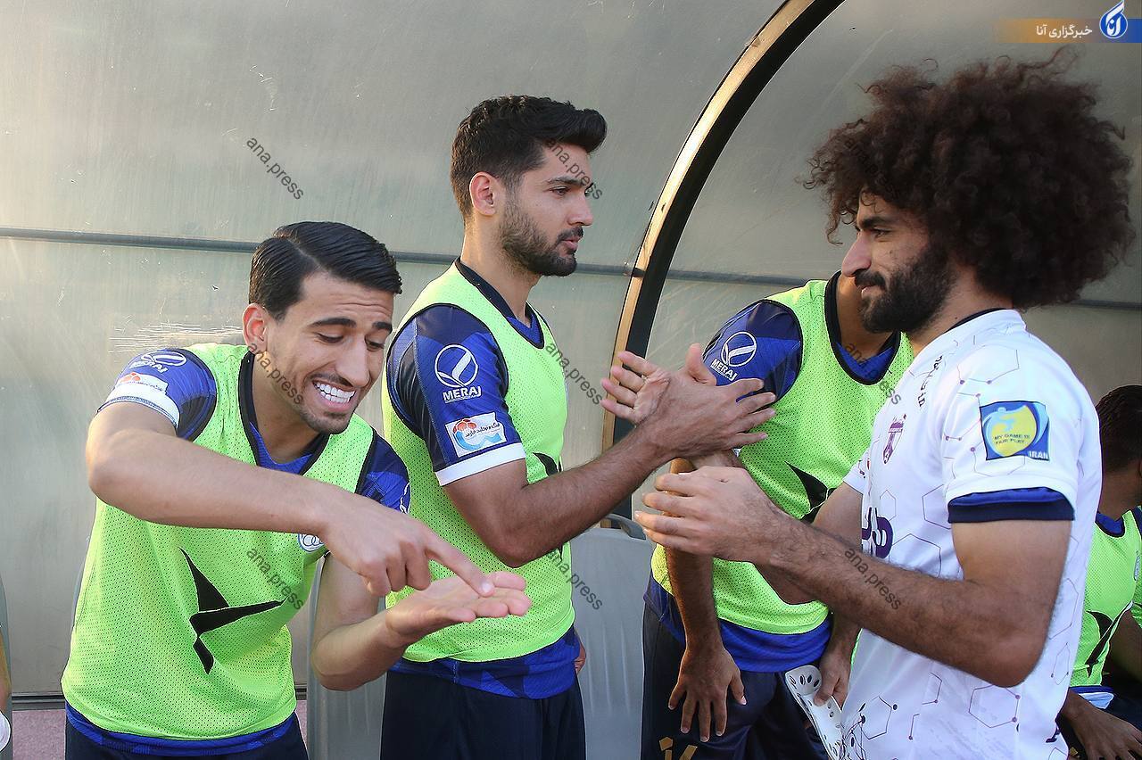 خط و نشان ملی‌پوش استقلال برای بازیکن هوادار/ جمله جالب ساکت به چشمی