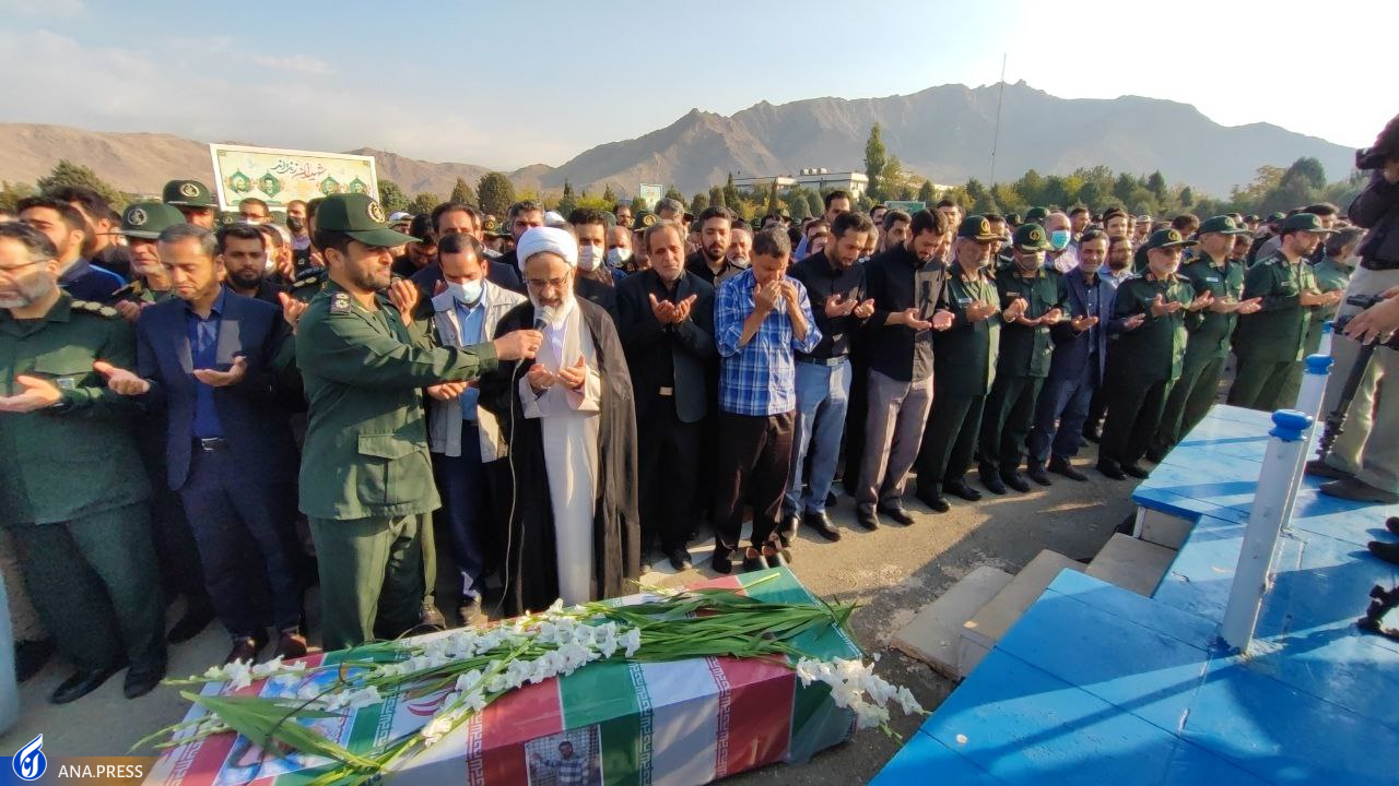 مراسم تشییع و وداع با پیکر سرهنگ دوم پاسدار شهید امیر کمندی برگزار شد مراسم تشییع و وداع با پیکر سرهنگ دوم پاسدار شهید امیر کمندی برگزار شد