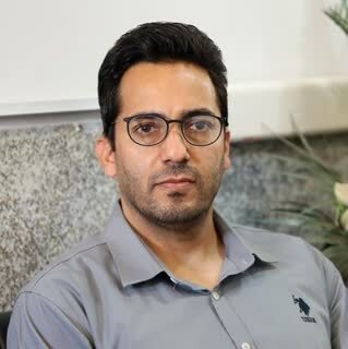 فریبرز پرندین عضو هیات علمی تاثیرگذار گروه برق واحد اسلام آباد غرب