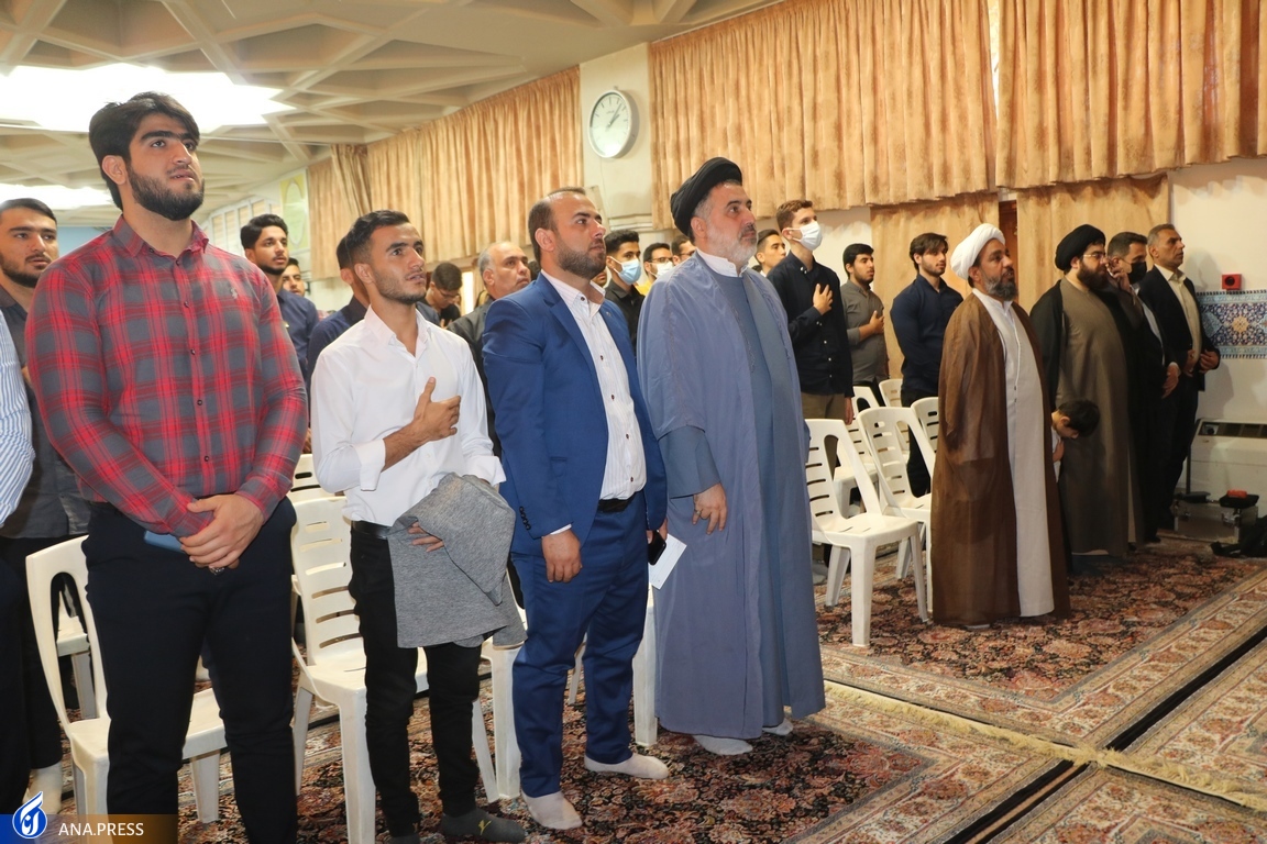 سرمایهگذاری در تولید دانشبنیان کار ابرقدرتهاست/چرا تفکر انقلابی در عرصههای علمی موفق عمل کرد سرمایهگذاری در تولید دانشبنیان کار ابرقدرتهاست/چرا تفکر انقلابی در عرصههای علمی موفق عمل کرد