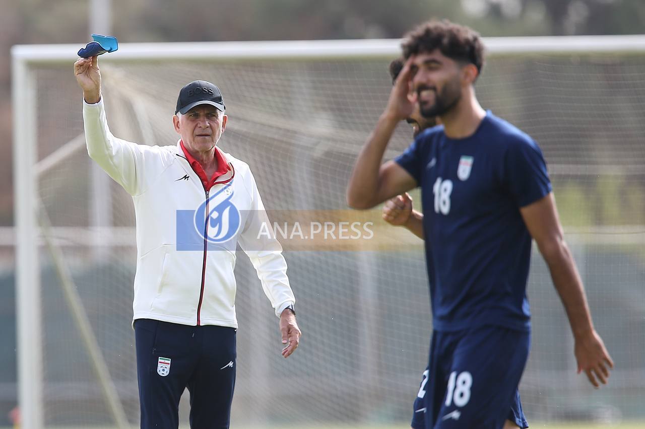 وقتی کی روش گمشده بازیکن تیم جوانان را پیدا کرد+ تصاویر وقتی کی روش گمشده بازیکن تیم جوانان را پیدا کرد+ تصاویر